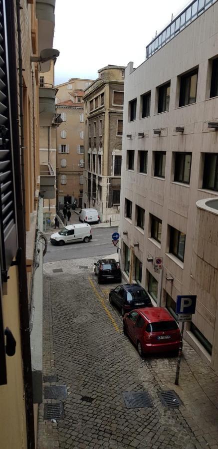 Bed & Breakfast Superfast Ancona